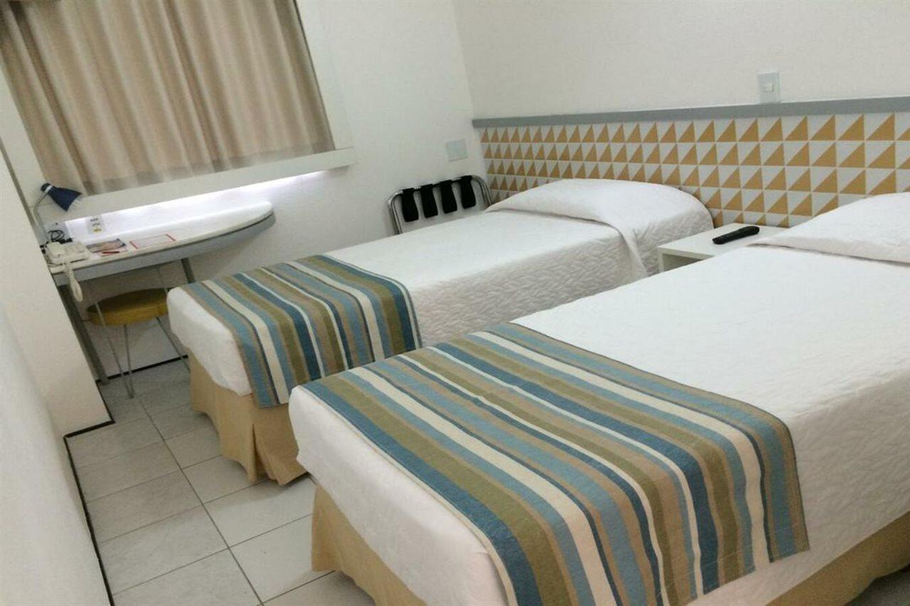 Ibis Budget Salvador Exteriör bild