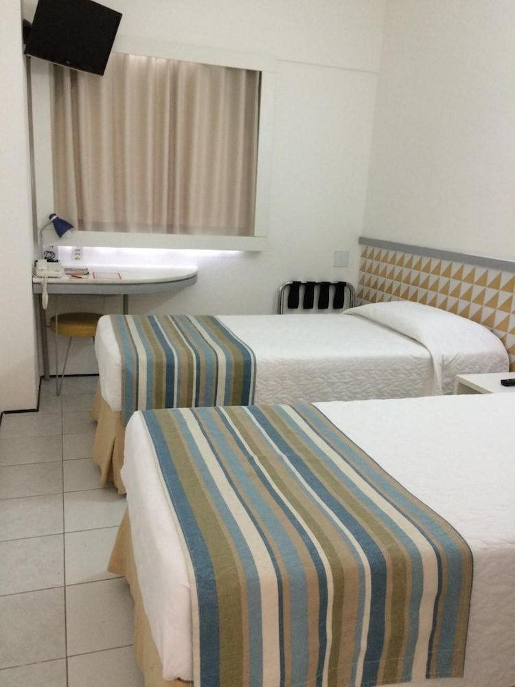 Ibis Budget Salvador Exteriör bild