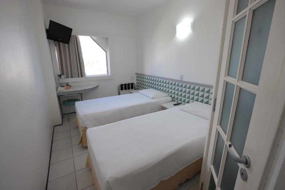 Ibis Budget Salvador Exteriör bild